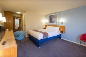 Travelodge Camberley Central