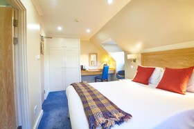 The County Hotel