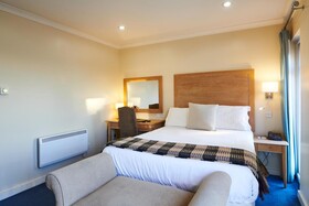 The County Hotel