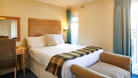The County Hotel
