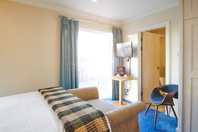 The County Hotel