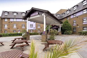 Premier Inn London Gatwick Airport (A23 Airport Way) Hotel