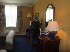 Ramada Crawley Gatwick