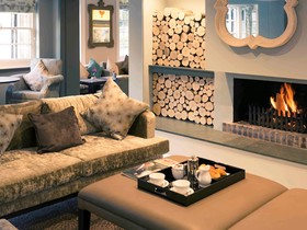 Sunday Box Hill Burford Bridge Hotel