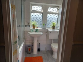 Melo House Grove Huku Kwetu