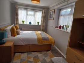 Melo House Grove Huku Kwetu