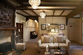 The Manor Elstree