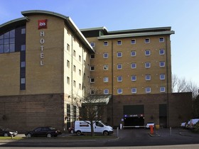 ibis Styles London Gatwick Airport