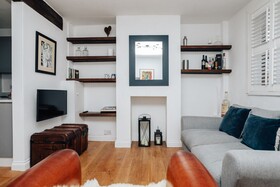 Chalk House - Pet Friendly