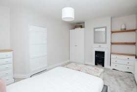 Chalk House - Pet Friendly