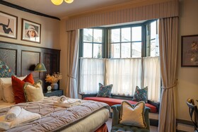 The Salisbury Arms Hotel