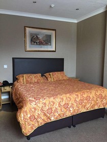 Banks Hotel