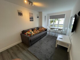 Ilford Grand Hotel