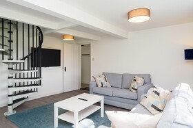 The Whitecottage At Gildridge