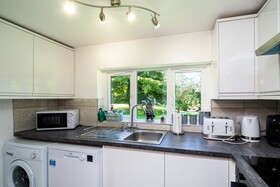 The Whitecottage At Gildridge