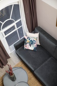 Aldgate Commercial House Apartments