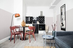 Aldgate Commercial House Apartments
