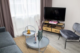 Aldgate Commercial House Apartments