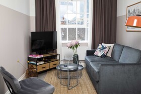 Aldgate Commercial House Apartments