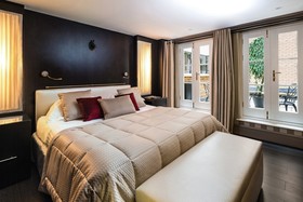 60 Hyde Park Gate Hotel
