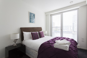 Baltimore Wharf Apartments