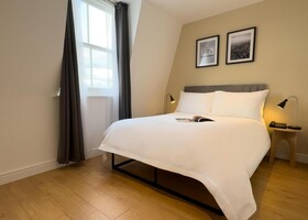Berjaya Eden Park London Hotel