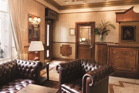 Berjaya Eden Park London Hotel