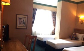 Berjaya Eden Park London Hotel