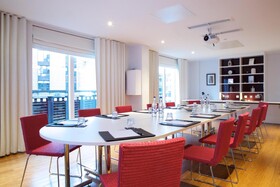 Bermondsey Square Hotel