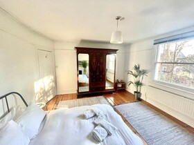 Central Victorian House