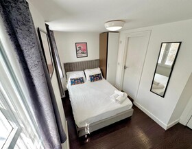 Charlotte Street Rooms by Allo Housing