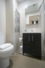 Charlotte Street Rooms by Allo Housing