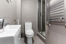 Charlotte Street Rooms by Allo Housing