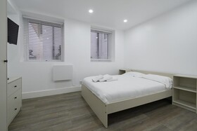 Charlotte Street Rooms by Allo Housing