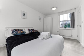 Charlotte Street Rooms by Allo Housing