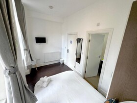 Charlotte Street Rooms by Allo Housing