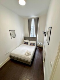 Charlotte Street Rooms by Allo Housing