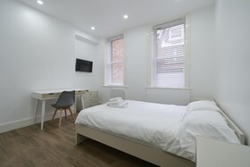 Charlotte Street Rooms by Allo Housing