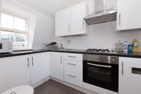 Charlotte Street Rooms by Allo Housing