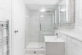 Chelsea Cloisters By Capital