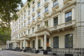 Cheval Hyde Park Gate