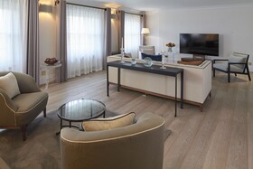 Cheval Hyde Park Gate