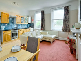 Glenthurston Apartments