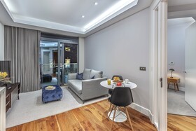 Grays Inn by Q Apartments