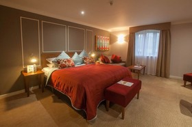 London Chigwell Prince Regent Hotel, BW Signature Collection
