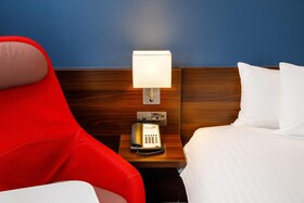Holiday Inn Express London - Excel