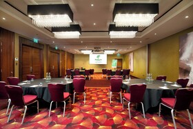 Holiday Inn London - Kensington High St.