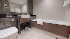 Holiday Inn London - Kensington High St.