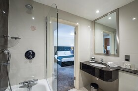 Holiday Inn London - Kensington High St.