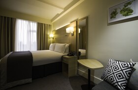 Holiday Inn London - Kensington High St.
